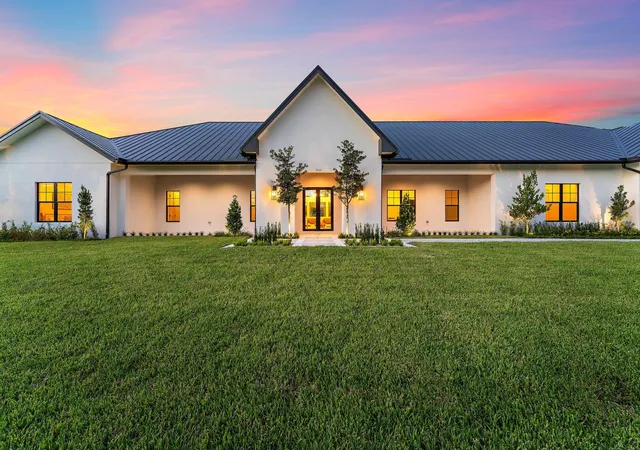 Single family home for sale at 9535 Sandy Run Rd, Jupiter, FL 33478 | MLS# B26082951