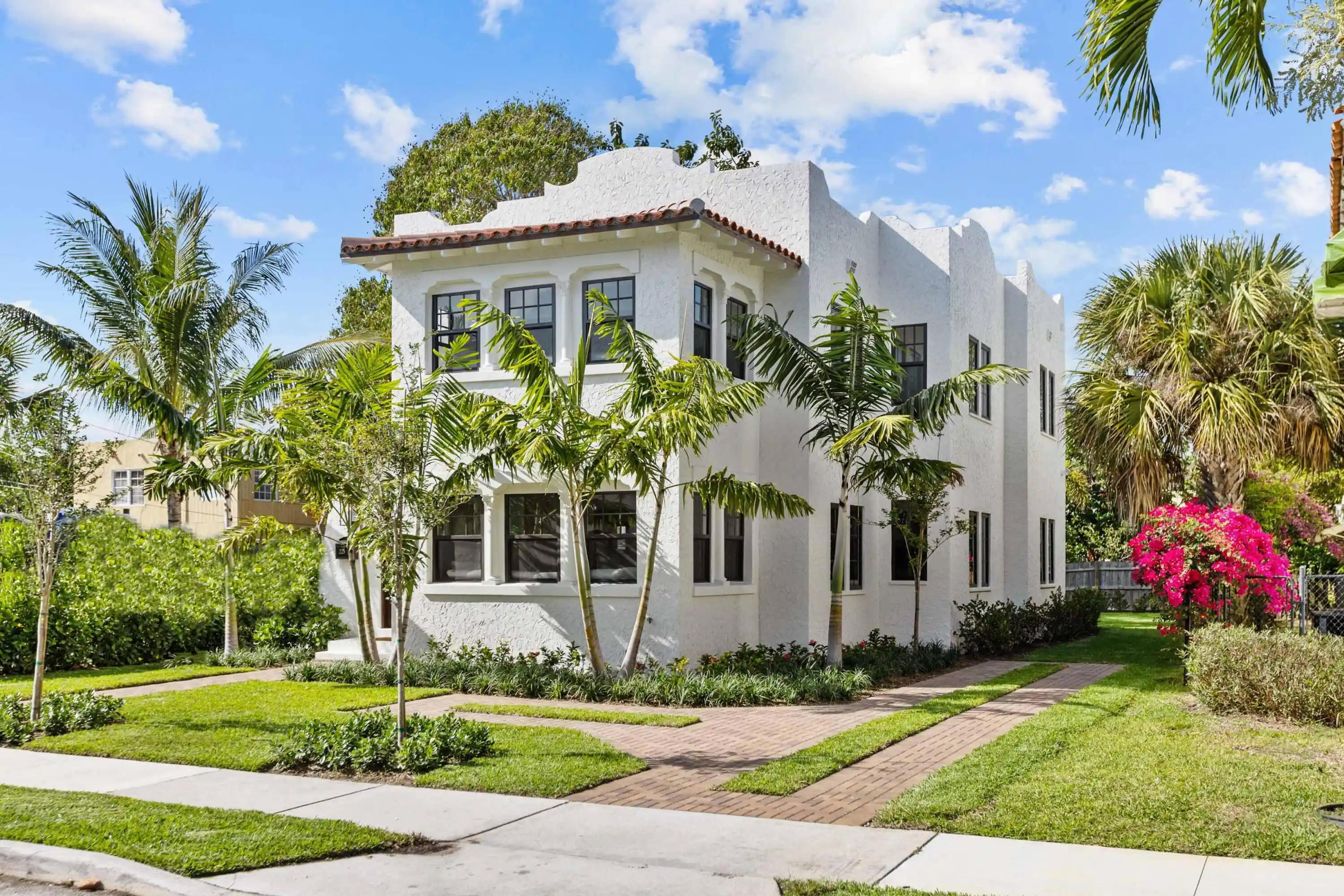 Photo 1 of Single family home for sale at 225 Monroe Dr, West Palm Beach, FL 33405 | MLS# B26082958 | Listing updated on 2026-10-04