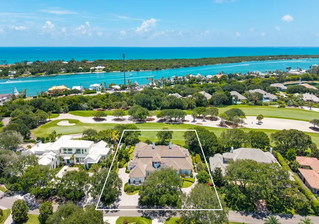 Photo 2 of Mansion for sale at 17965 Se Village Cir, Jupiter, FL 33469 | MLS# B26082962 | Listing updated on 2026-10-02