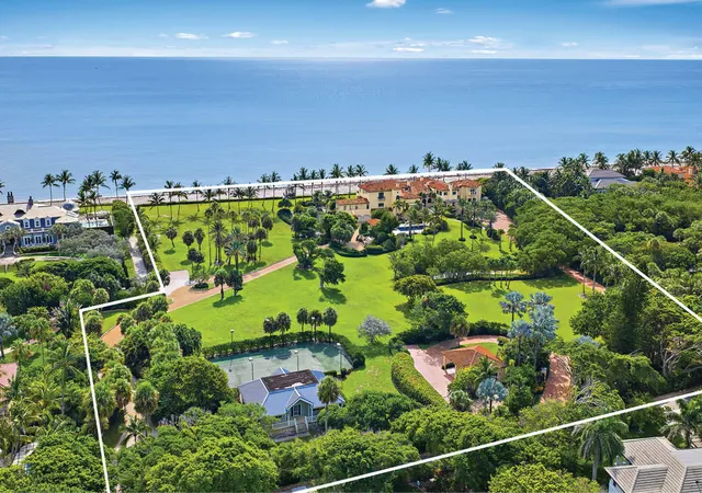 Photo 2 of Mansion for sale at 12210 Banyan Rd, North Palm Beach, FL 33408 | MLS# B26083254 | Listing updated on 2026-10-02