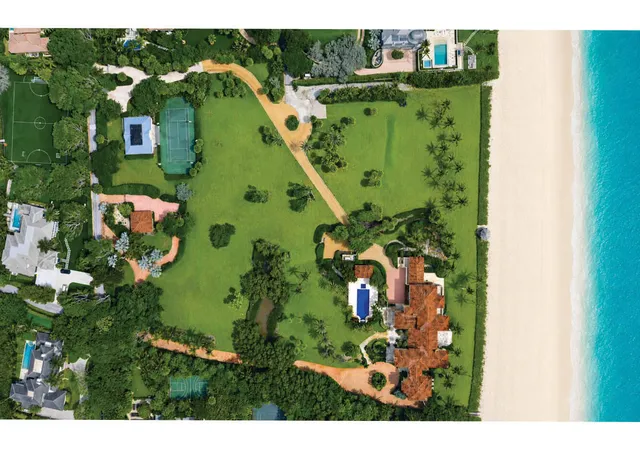 Photo 3 of Mansion for sale at 12210 Banyan Rd, North Palm Beach, FL 33408 | MLS# B26083254 | Listing updated on 2026-10-02