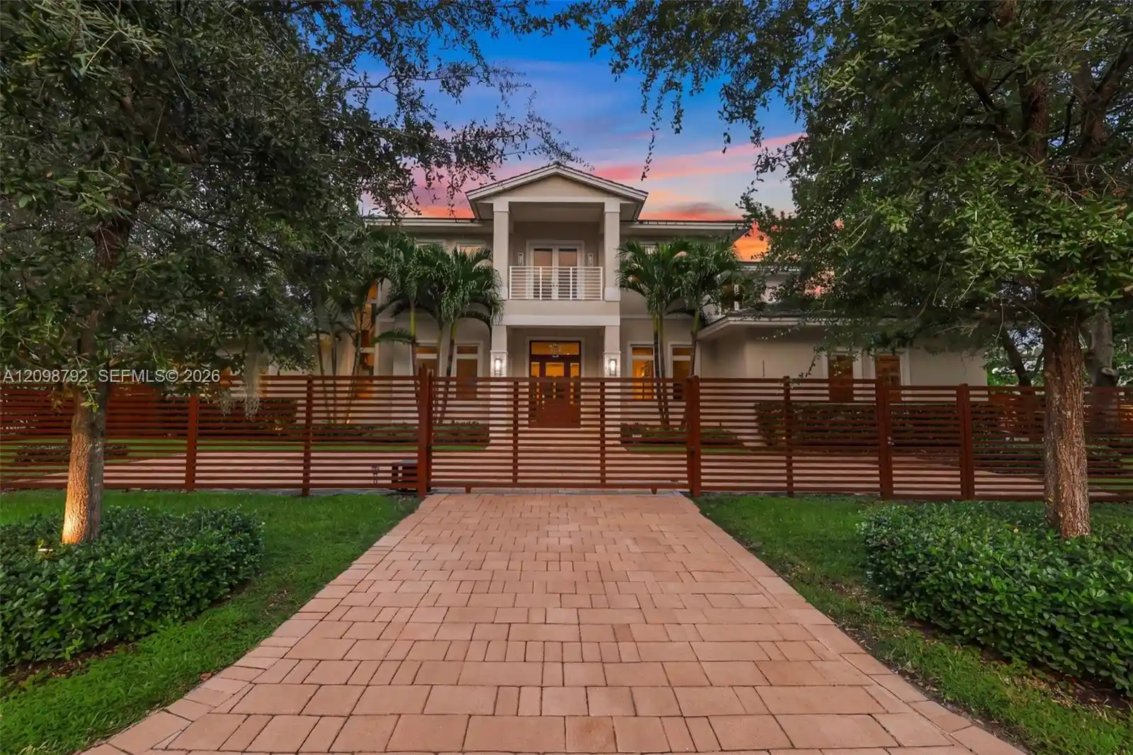 Photo 1 of Mansion for sale at 11701 Sw 69 Court, Pinecrest, FL 33156 | MLS# A12098792 | Listing updated on 2026-10-31