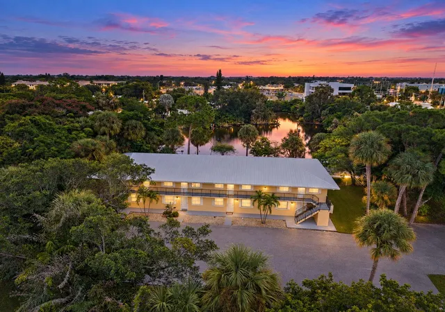 Photo 1 of Condo for sale at 333 Se Martin Ave #5-7, Stuart, FL 34996 | MLS# B26083312 | Listing updated on 2026-10-10