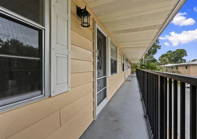 Photo 3 of Condo for sale at 333 Se Martin Ave #5-7, Stuart, FL 34996 | MLS# B26083312 | Listing updated on 2026-10-10