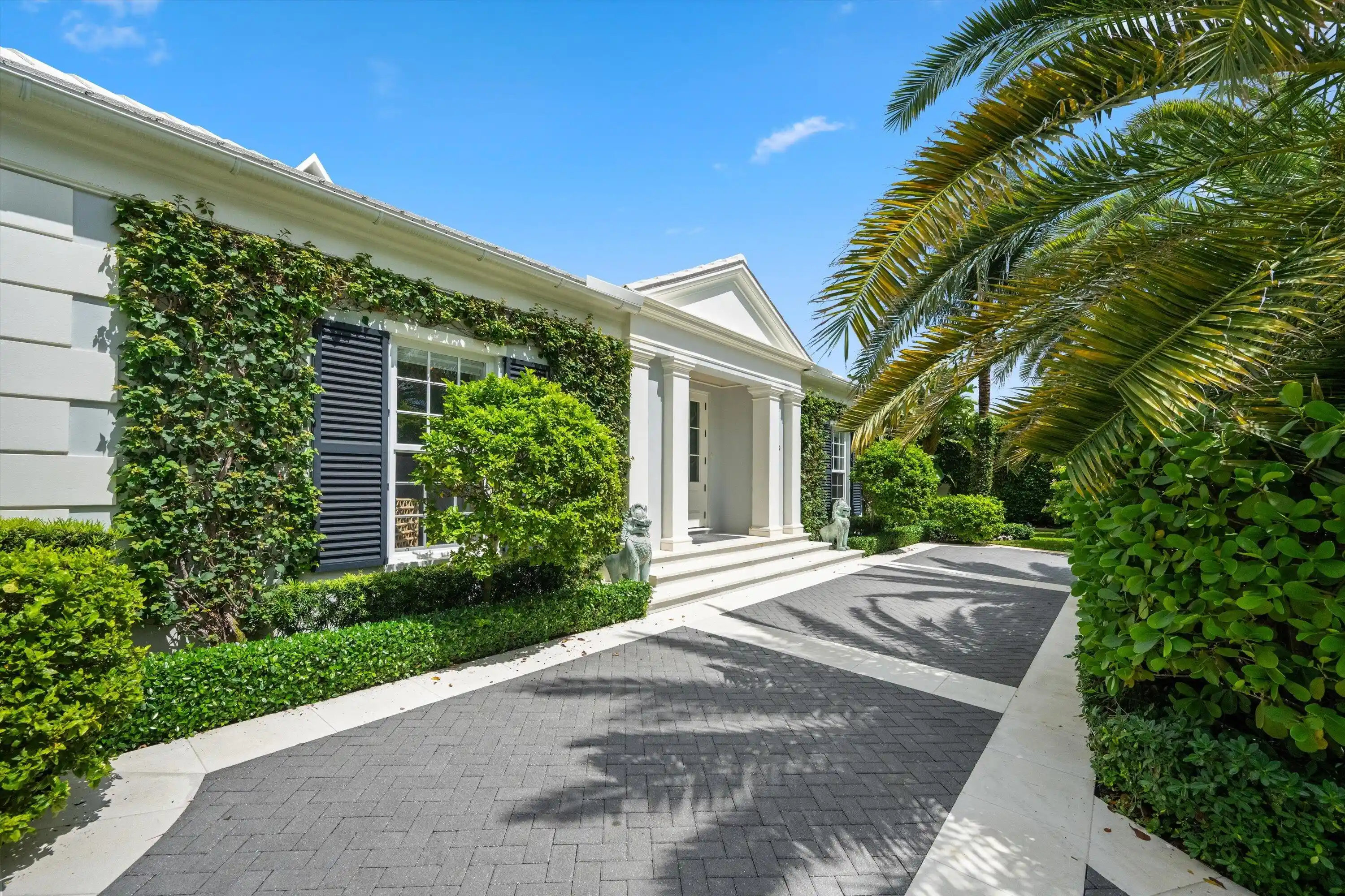 Single family home for sale at 209 Sandpiper Dr, Palm Beach, FL 33480 | MLS# B26083526