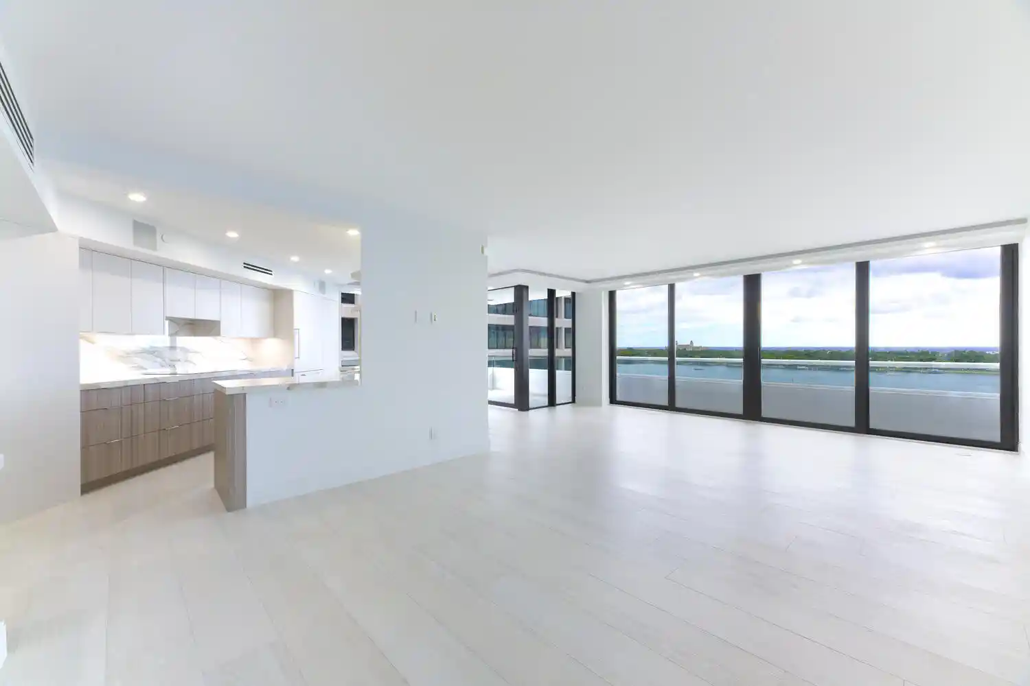 Photo 1 of Condo for sale at 525 S Flagler Dr #11A, West Palm Beach, FL 33401 | MLS# B26083557 | Listing updated on 2026-10-29