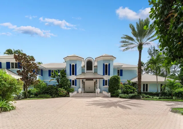 Photo 3 of Mansion for sale at 2999 N Ocean Blvd, Delray Beach, FL 33483 | MLS# B26083562 | Listing updated on 2026-10-10