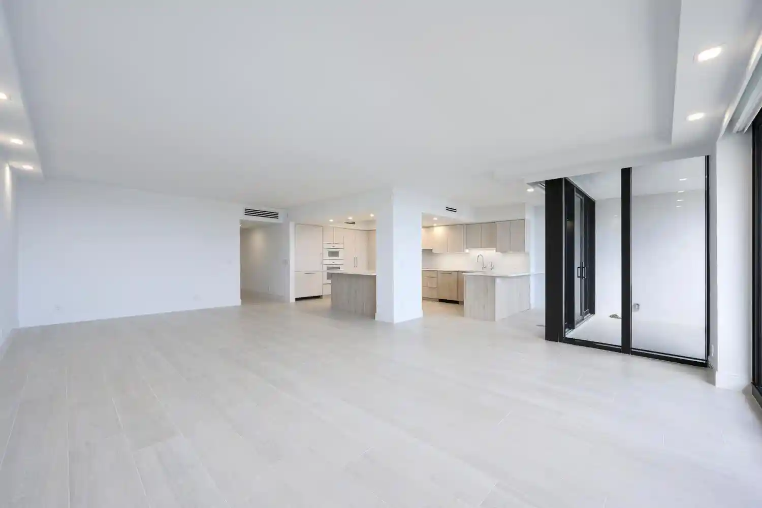 Photo 1 of Condo for sale at 525 S Flagler Dr #14c, West Palm Beach, FL 33401 | MLS# B26083541 | Listing updated on 2026-10-29