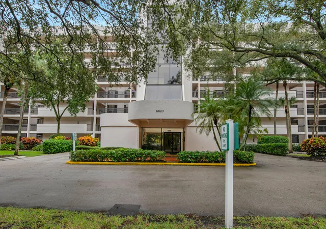 Condo for sale at 6620 Boca Del Mar Dr #406, Boca Raton, FL 33433 | MLS# B26083625