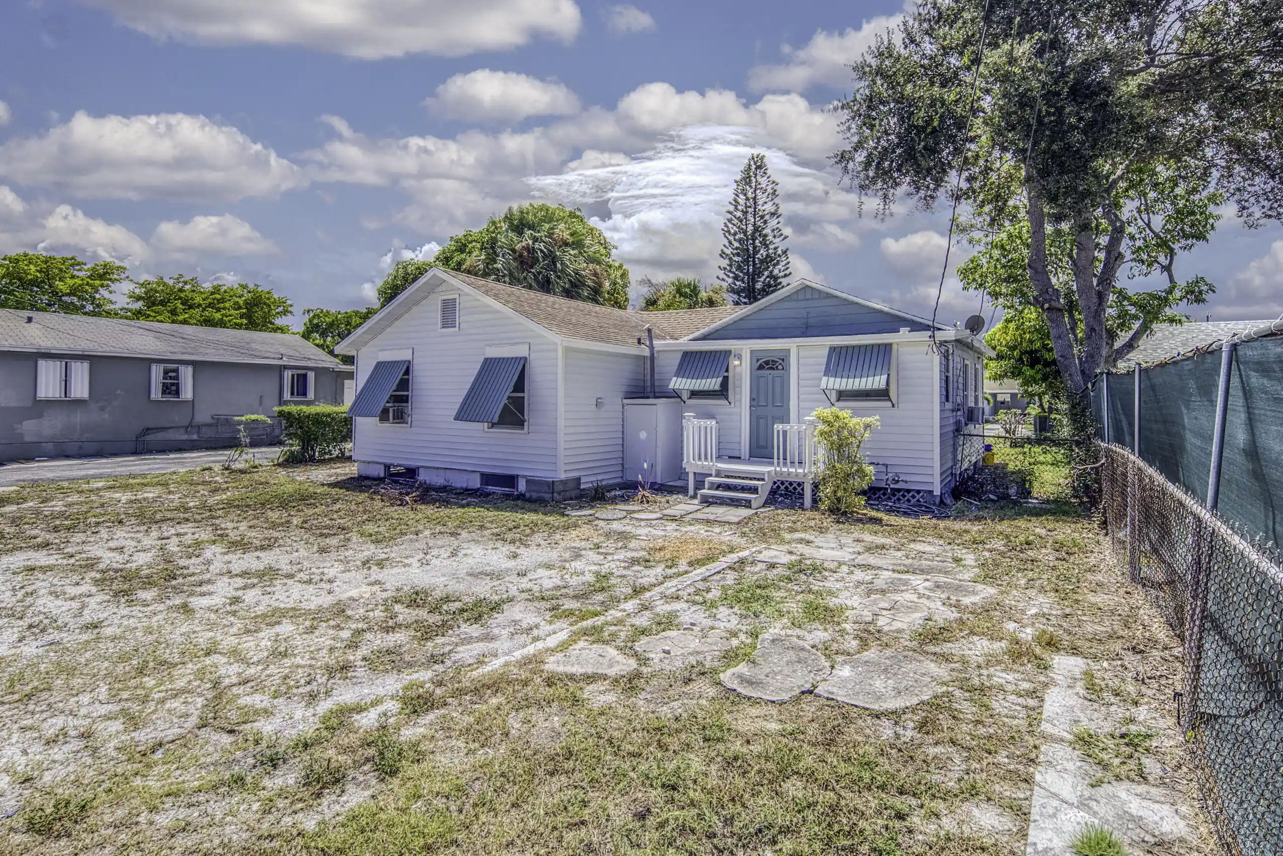 Photo 1 of Multi family home for sale at 708 N H St, Lake Worth Beach, FL 33460 | MLS# B26083673 | Listing updated on 2026-10-13