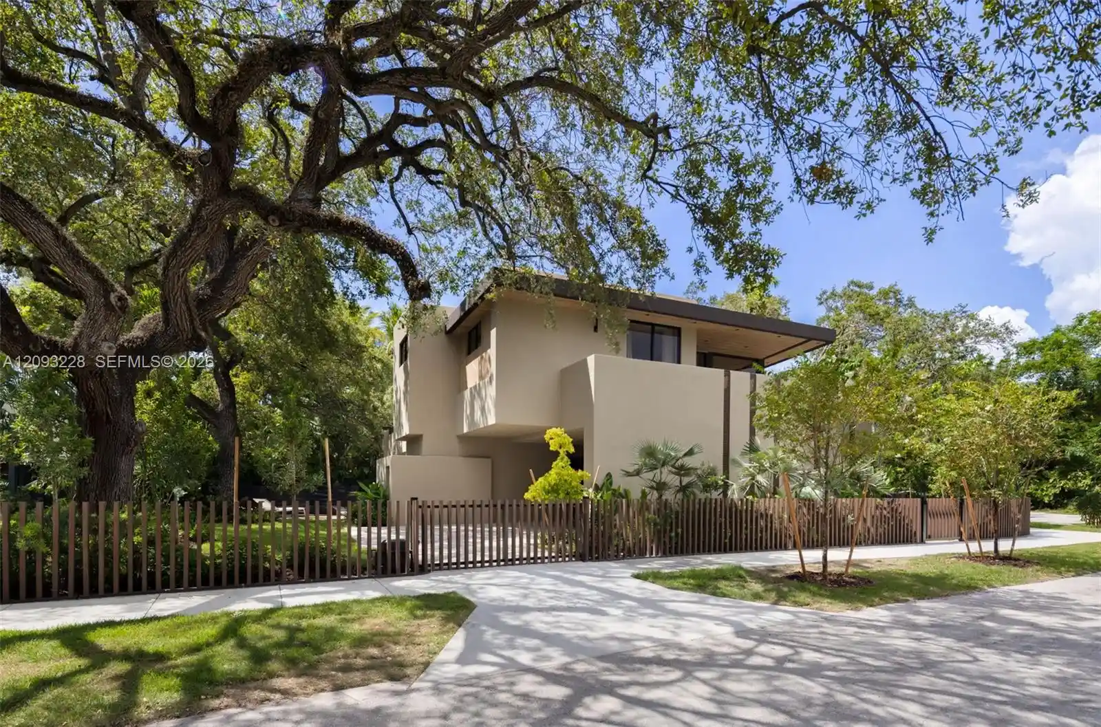 Photo 1 of Sale Pending at 1698 Tigertail Ave, Miami, FL 33133 | MLS# A12093228 | Listing updated on 2026-10-24
