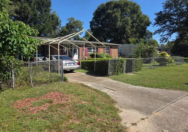 Photo 1 of Single family home for sale at 3002 N 6th Avenue, Pensacola, FL 32503 | MLS# B26083697 | Listing updated on 2026-10-03
