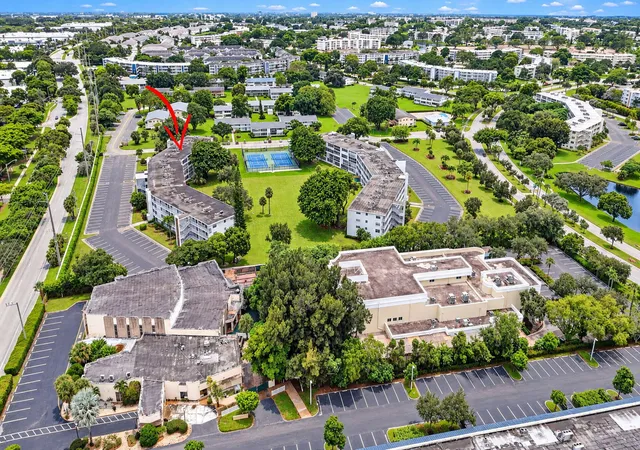 Photo 2 of Condo for sale at 4025 Swansea B #4025, Deerfield Beach, FL 33442 | MLS# B26083770 | Listing updated on 2026-10-09