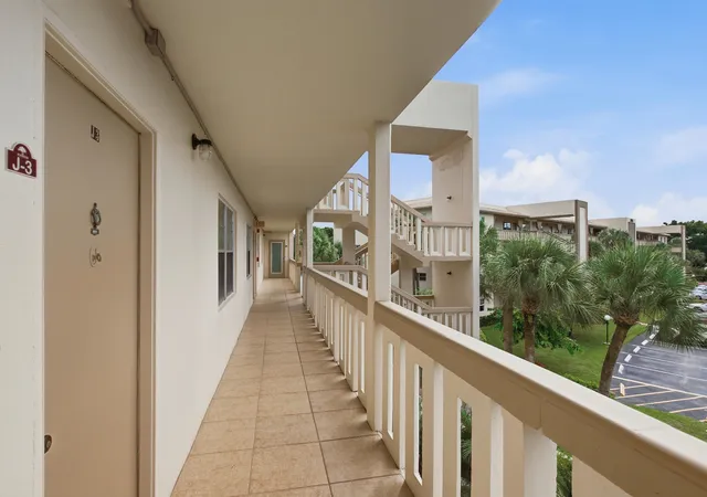 Photo 1 of Condo for sale at 2905 Victoria Pl #J3, Coconut Creek, FL 33066 | MLS# B26083791 | Listing updated on 2026-10-10