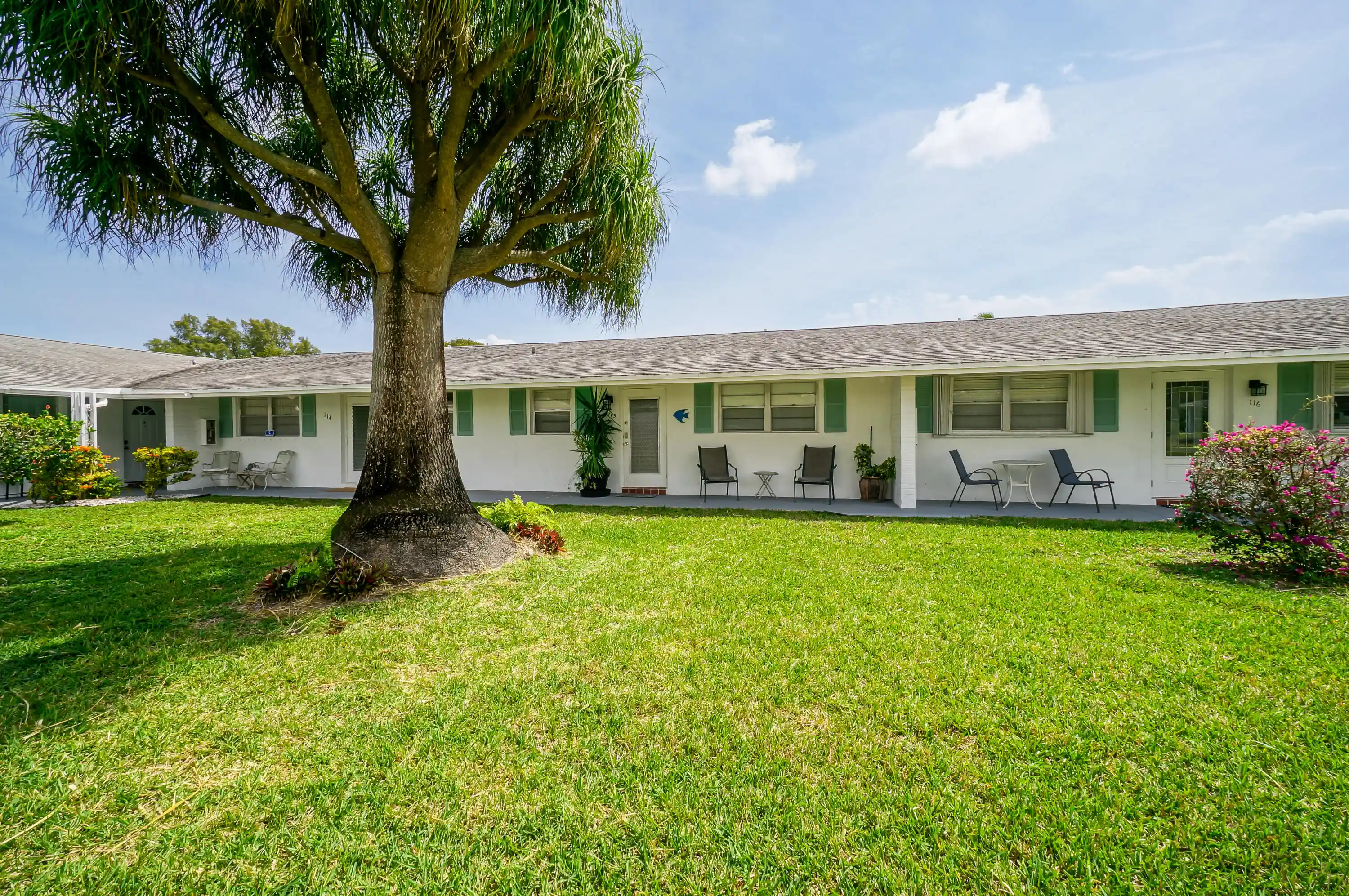 Photo 1 of Condo for sale at 400 Sw Golfview Ter #115, Boynton Beach, FL 33426 | MLS# B26083832 | Listing updated on 2026-10-22
