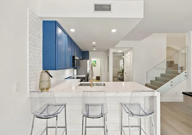 Photo 3 of Townhouse for sale at 4102 Community Dr, Jupiter, FL 33458 | MLS# B26083864 | Listing updated on 2026-10-05