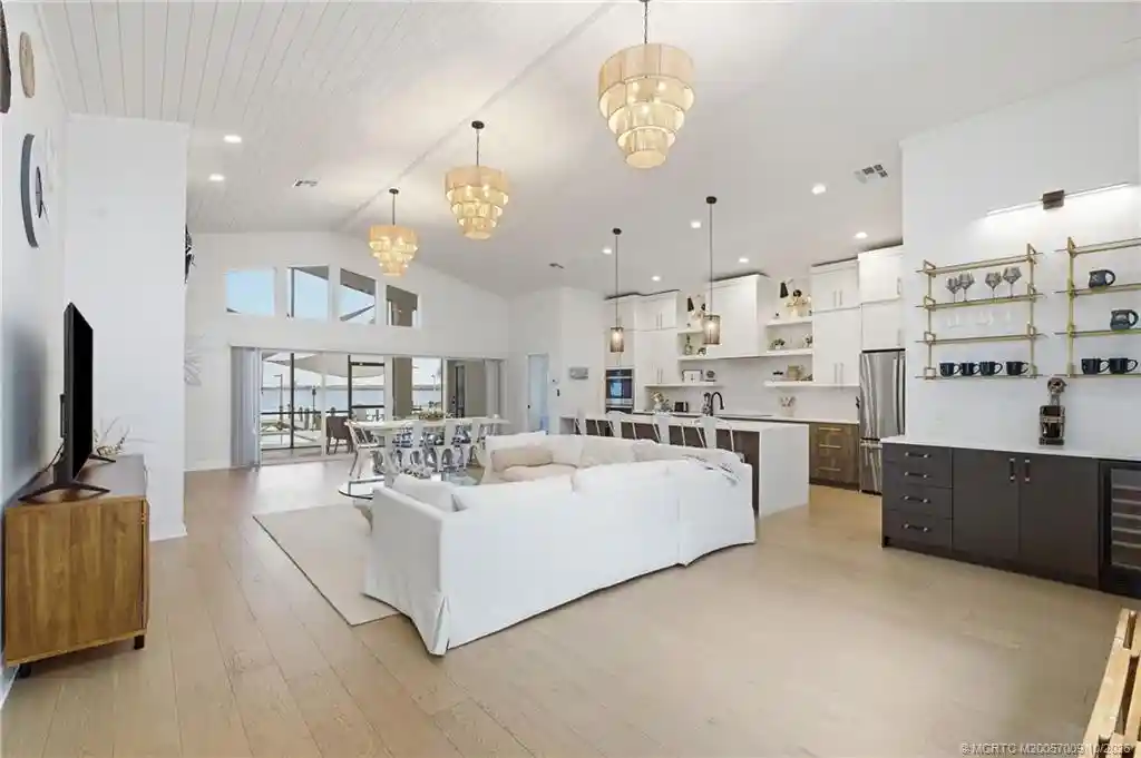 Single family home for sale at 1705 Bayshore Dr, Fort Pierce, FL 34949 | MLS# M20057009