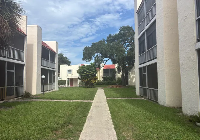 Condo for sale at 618 NW 13th Street #16, Boca Raton, FL 33486 | MLS# B26083915