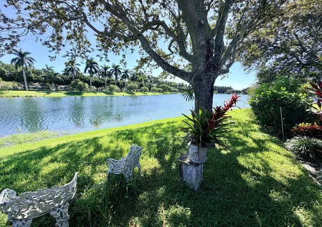 Photo 2 of Single family home for sale at 2172 Vero Beach Ln, West Palm Beach, FL 33411 | MLS# B26083995 | Listing updated on 2026-10-05