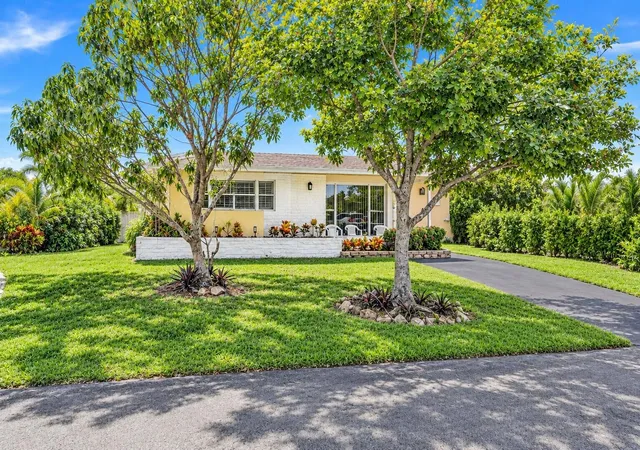 Single family home for sale at 6872 NW 26th Court, Sunrise, FL 33313 | MLS# B26084014