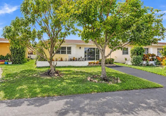 Photo 2 of Single family home for sale at 6872 Nw 26th Court, Sunrise, FL 33313 | MLS# B26084014 | Listing updated on 2026-10-10
