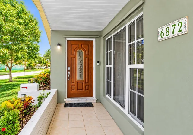 Photo 3 of Single family home for sale at 6872 Nw 26th Court, Sunrise, FL 33313 | MLS# B26084014 | Listing updated on 2026-10-10