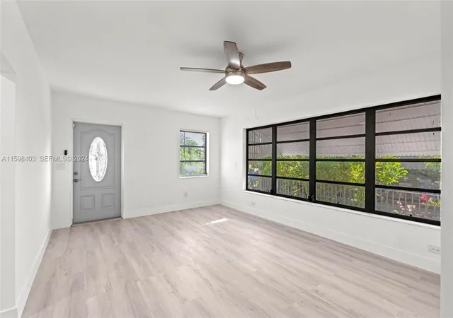 Photo 4 of Single family home for sale at 1501 N 18th Avenue, Lake Worth Beach, FL 33460 | MLS# B26084140 | Listing updated on 2026-10-04