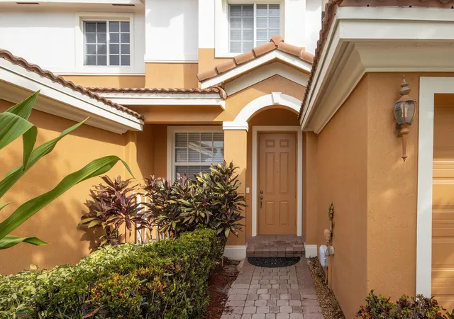 Photo 3 of Townhouse for sale at 7401 Sarentino Ln #211, Boynton Beach, FL 33437 | MLS# B26084142 | Listing updated on 2026-10-10