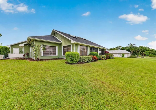 Photo 3 of Single family home for sale at 4125 Sw Bimini Cir N, Palm City, FL 34990 | MLS# B26084174 | Listing updated on 2026-10-09