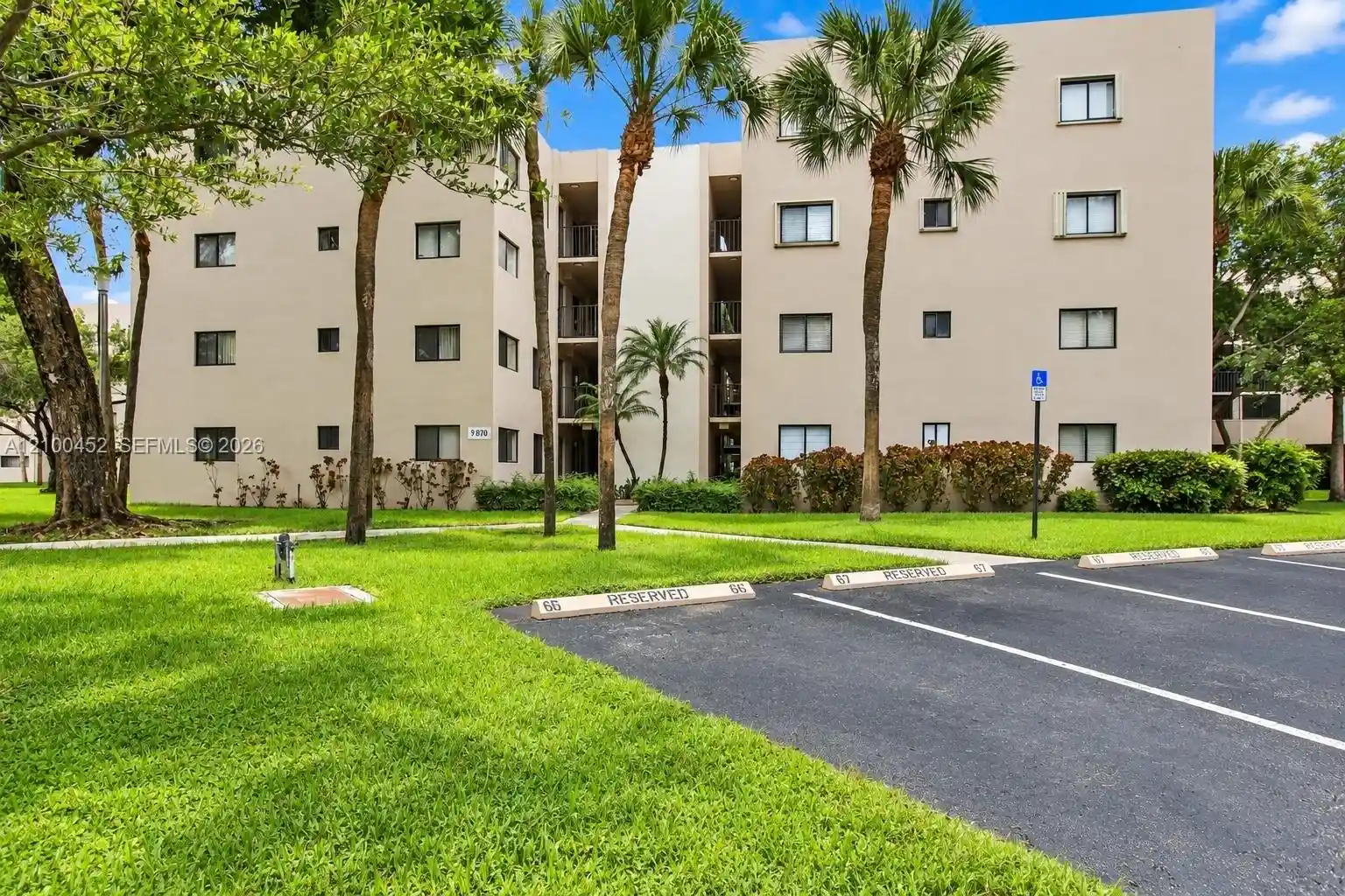 Listing Photo 1 - Condo for sale in 8760 SW 133rd Ave Rd located at 8760 SW 133rd Ave Rd, Kendall, FL 33183 - Unit #114