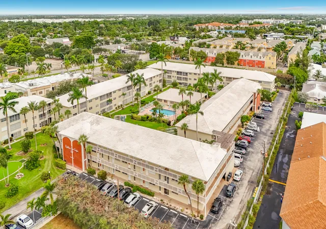 Photo 3 of Condo for sale at 1951 Ne 39th Street #340, Lighthouse Point, FL 33064 | MLS# B26084179 | Listing updated on 2026-10-10