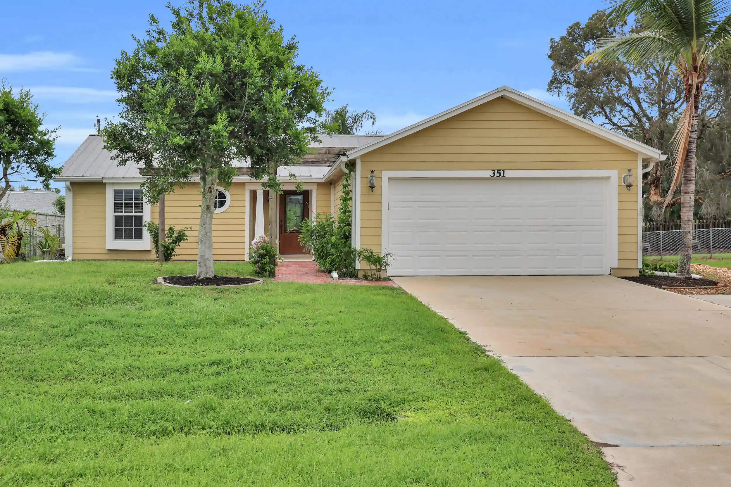 Photo 1 of Single family home for sale at 351 Sw Dwight Ave, Port Saint Lucie, FL 34983 | MLS# B26084208 | Listing updated on 2026-10-23
