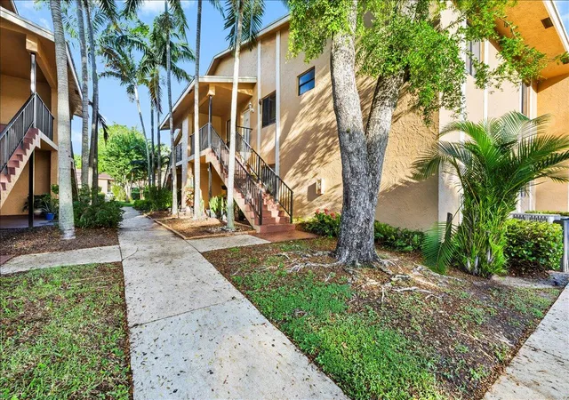 Photo 3 of Condo for sale at 6041 10th Avenue N #125, Greenacres, FL 33463 | MLS# B26084242 | Listing updated on 2026-10-05