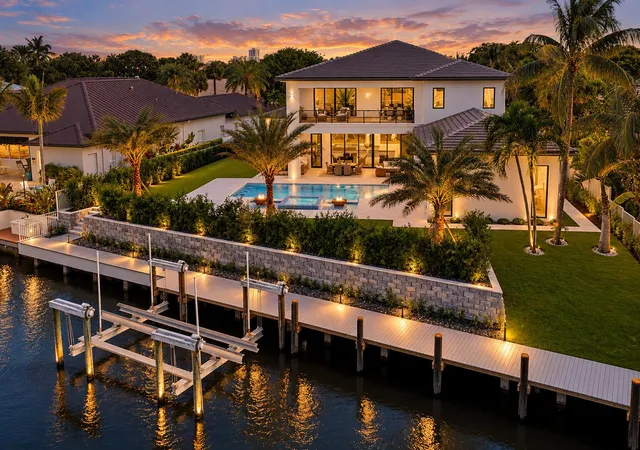 Photo 2 of Mansion for sale at 155 Ebbtide Dr, North Palm Beach, FL 33408 | MLS# B26084255 | Listing updated on 2026-10-09