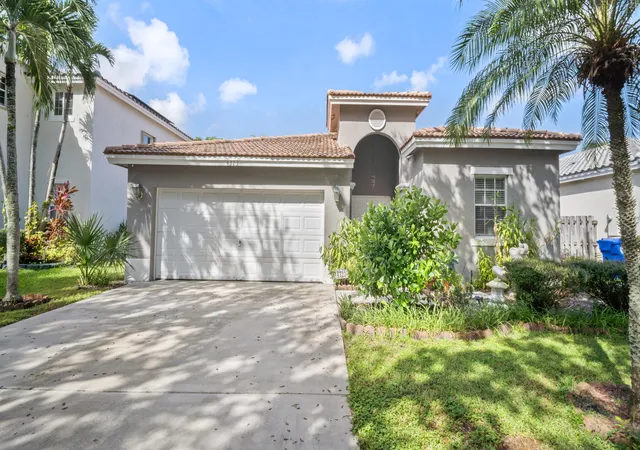 Photo 2 of Single family home for sale at 4323 Nw 44th Terrace, Coconut Creek, FL 33073 | MLS# B26084272 | Listing updated on 2026-10-08