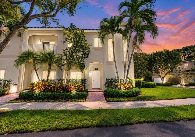 Townhouse for sale at 2390 SE 17th Terrace, Homestead, FL 33035 | MLS# B26084339