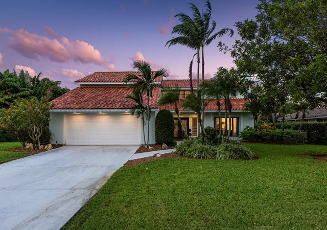 Photo 2 of Single family home for sale at 4304 Se Fairway E, Stuart, FL 34997 | MLS# B26084368 | Listing updated on 2026-10-05