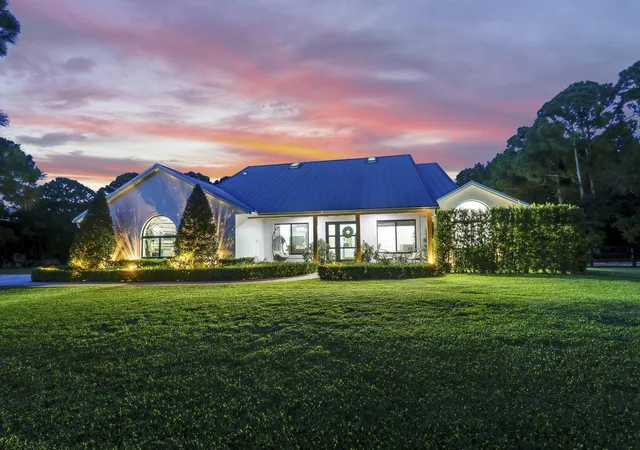 Single family home for sale at 15316 75th Way N, Palm Beach Gardens, FL 33418 | MLS# B26084386