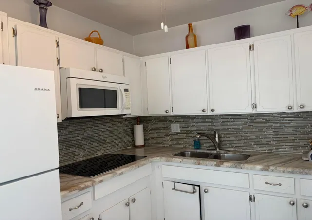 Photo 3 of Condo for sale at 2960 Cynthia Ln #202, Lake Worth Beach, FL 33461 | MLS# B26084416 | Listing updated on 2026-10-05