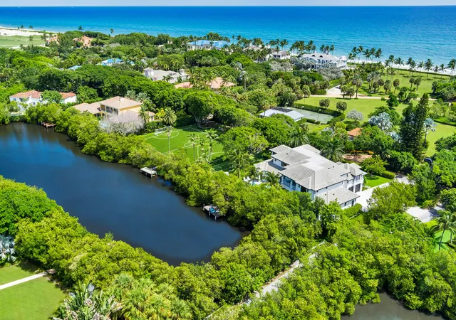 Photo 2 of Mansion for sale at 12317 Banyan Rd, North Palm Beach, FL 33408 | MLS# B26084452 | Listing updated on 2026-10-10