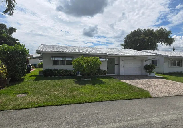 Photo 2 of Single family home for sale at 5805 Nw 83rd Avenue, Tamarac, FL 33321 | MLS# B26084511 | Listing updated on 2026-10-05