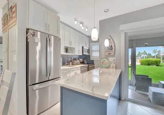 Photo 3 of Condo for sale at 745 Se 19th Avenue #124, Deerfield Beach, FL 33441 | MLS# B26084545 | Listing updated on 2026-10-10