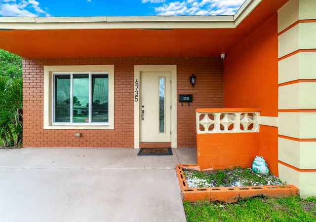 Photo 2 of Single family home for sale at 6735 Nw 62nd Street, Tamarac, FL 33321 | MLS# B26084560 | Listing updated on 2026-10-08