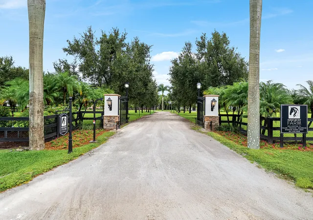 Photo 2 of Mansion for sale at 16155 Norris Rd, Wellington, FL 33470 | MLS# B26084590 | Listing updated on 2026-10-06