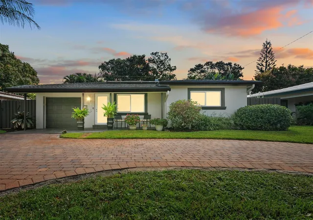 Single family home for sale at 4780 NE 7th Avenue, Oakland Park, FL 33334 | MLS# B26084692