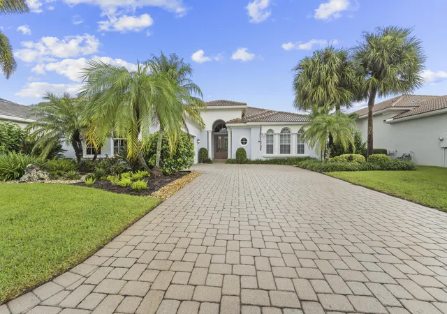 Photo 1 of Single family home for sale at 2483 Sw Bridgeview Ter, Palm City, FL 34990 | MLS# B26084713 | Listing updated on 2026-10-06