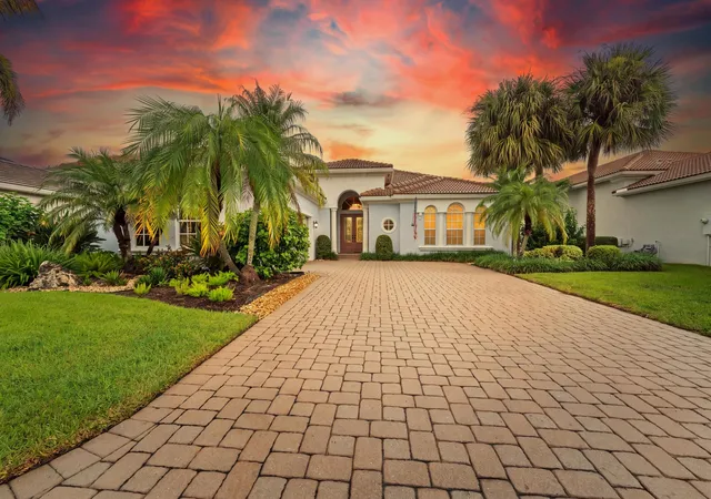 Photo 2 of Single family home for sale at 2483 Sw Bridgeview Ter, Palm City, FL 34990 | MLS# B26084713 | Listing updated on 2026-10-06