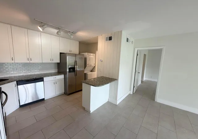 Condo for sale at 1112 Green Pine Blvd #F1, West Palm Beach, FL 33409 | MLS# B26084802