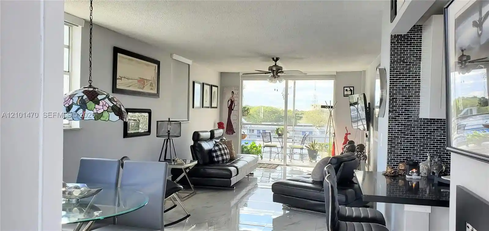 Listing Photo 1 - Condo for sale in 14165 Sw 87Th St located at 14165 Sw 87Th St, Miami, FL 33183 - Unit #D501