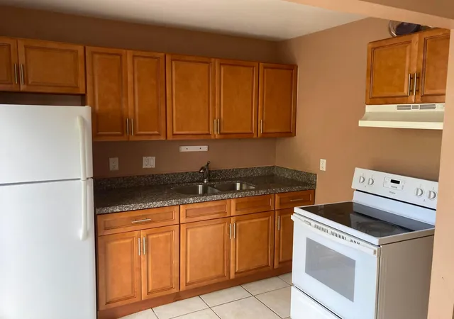 Photo 3 of Townhouse for sale at 4715 Nw 9th Drive #4715, Plantation, FL 33317 | MLS# B26084864 | Listing updated on 2026-10-06